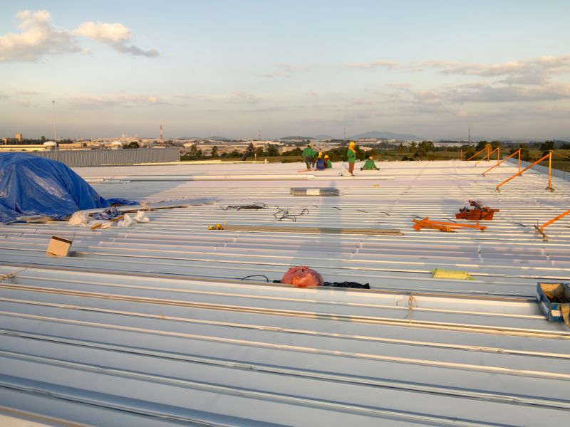Commercial Roof Installation detail
